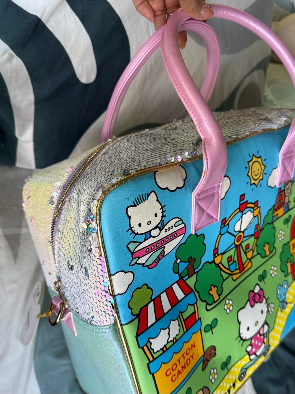 Irregular Choice Flip Sparkle Hello Kitty My Melody 2 side Friendship Travel Bag - Picture 10 of 17